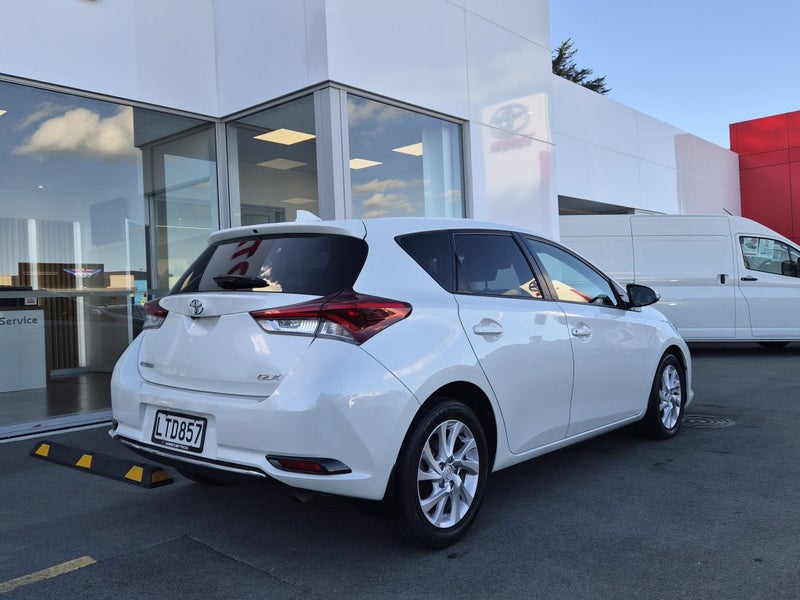 2018 Toyota Corolla GLX 1.8P Auto image 3