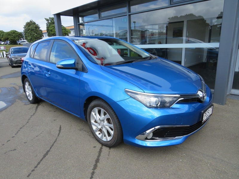 2018 Toyota Corolla GLX FWD 1.8P image 2