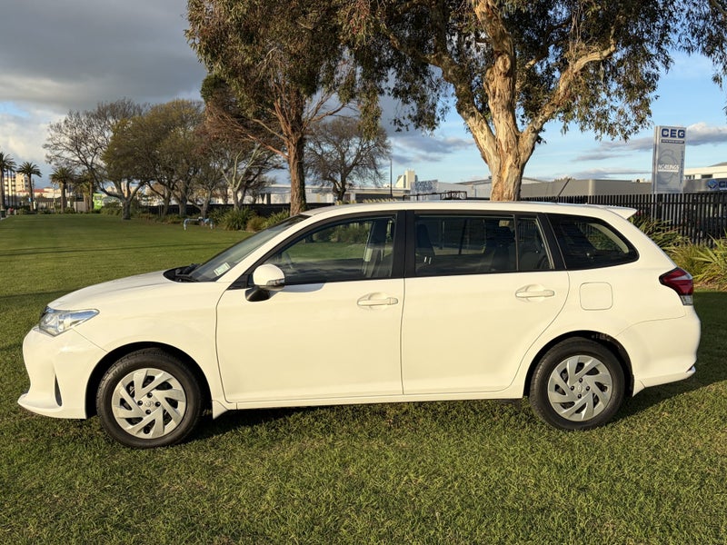 2018 Toyota Corolla GX 1.5P CVT FWD Automatic W... image 4