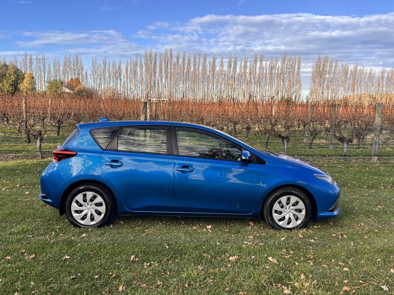 2018 Toyota Corolla GX FWD 1.8P HATCH/5 CVT image 3