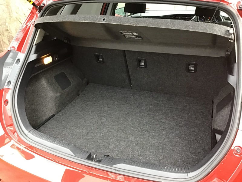 2018 Toyota Corolla Hybrid 1.8P ELECTRIC HATCH... image 4