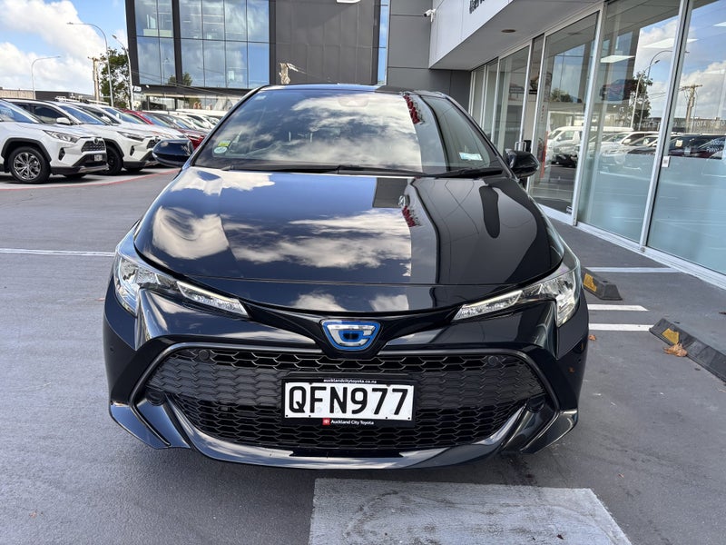 2018 Toyota Corolla Hybrid image 4