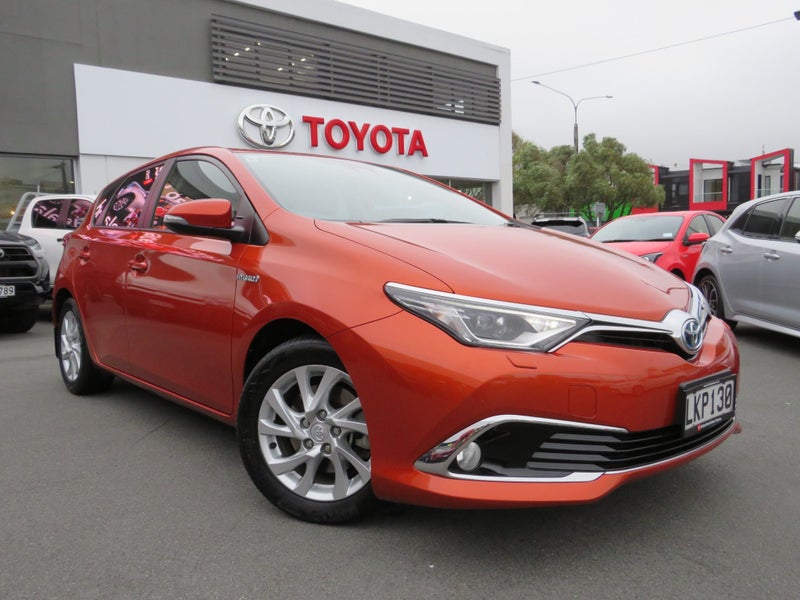 2018 Toyota Corolla HYBRID FWD 1.8P HATCH/5 ECVT image 1