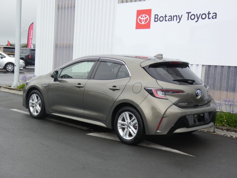 2018 Toyota Corolla Sport 1.8 Hybrid G image 3