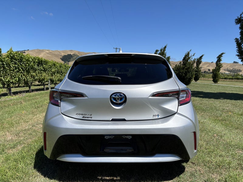 2018 Toyota Corolla Sport 1.8 Hybrid G 5 Dr Hat... image 5