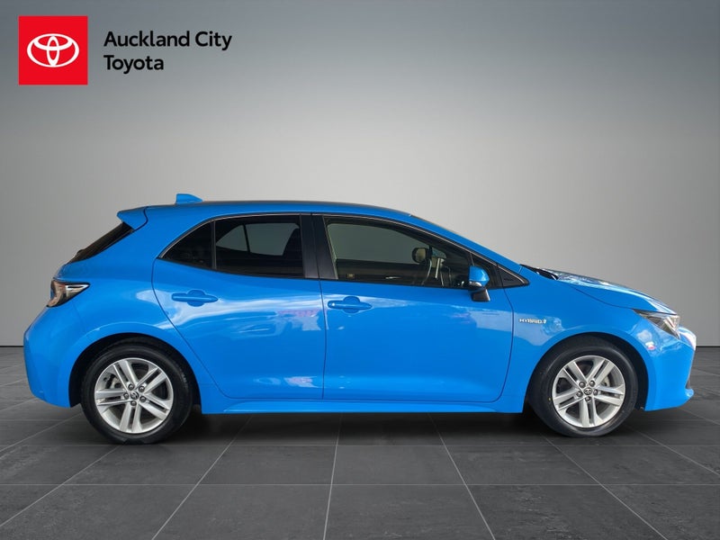 2018 Toyota Corolla Sport 1.8 Hybrid G 5 Dr Hat... image 2
