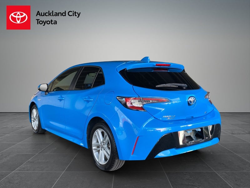 2018 Toyota Corolla Sport 1.8 Hybrid G 5 Dr Hat... image 5