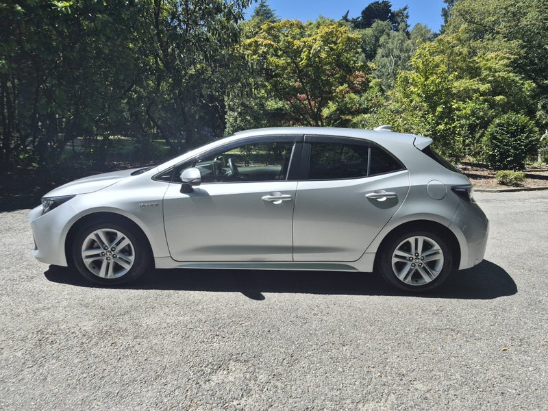 2018 Toyota Corolla Sport 1.8 Hybrid G 5 Dr Hatch image 5