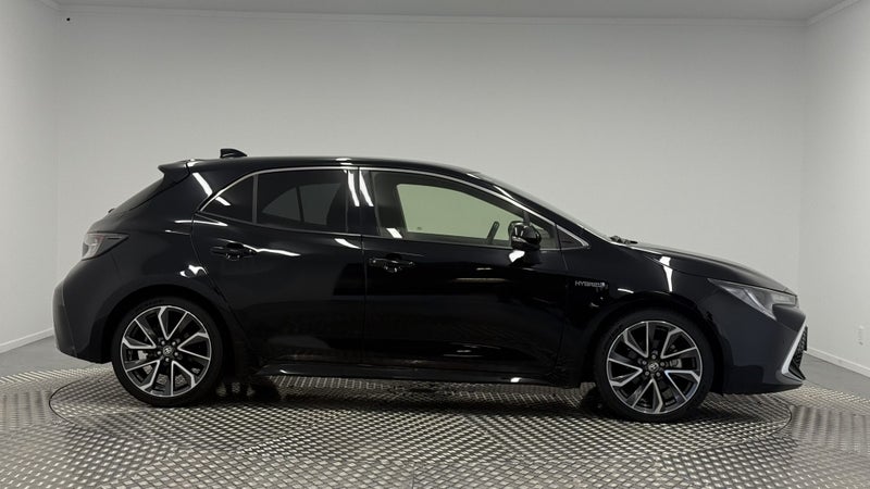 2018 Toyota Corolla Sport 1.8 Hybrid G Z image 2