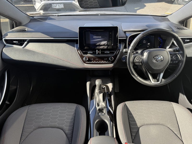 2018 Toyota Corolla Sport 1.8 Hybrid G Z 5 Dr H... image 3