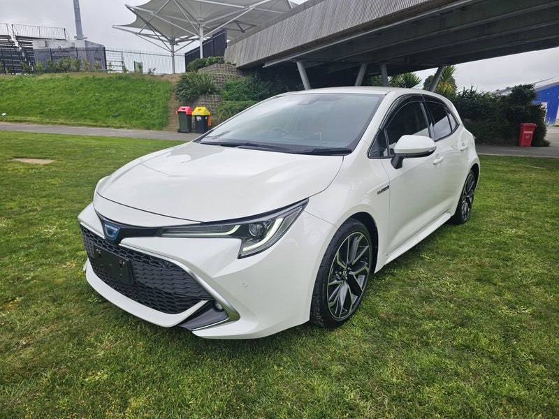 2018 Toyota Corolla Sport 1.8 Hybrid G Z Hybrid... image 3