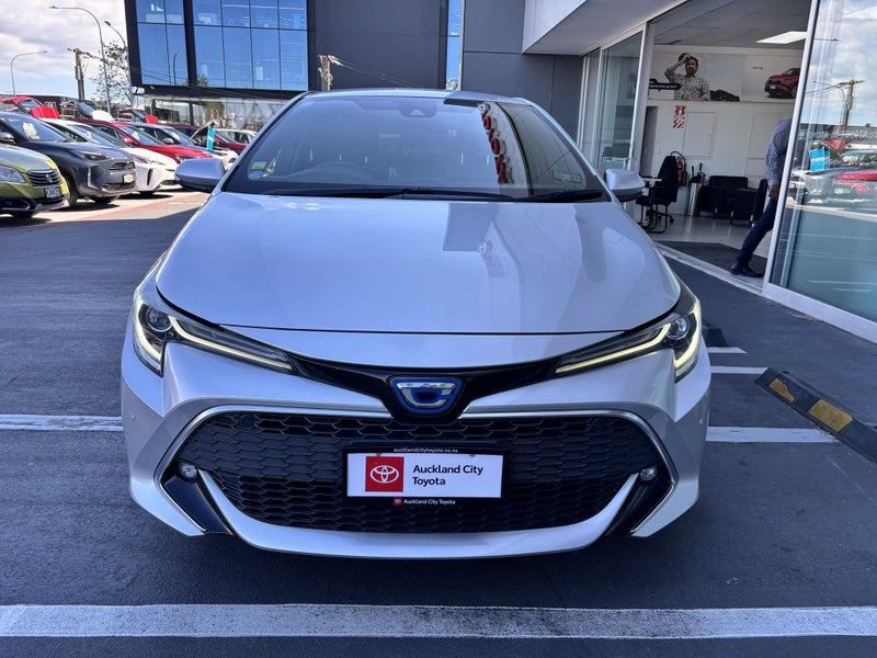 2018 Toyota Corolla Sport 1.8 Hybrid GZ EDITION image 3