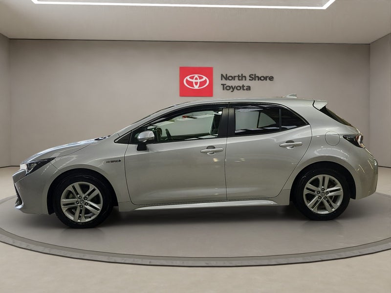 2018 Toyota Corolla Sport 1.8L Hybrid G FWD Hat... image 4