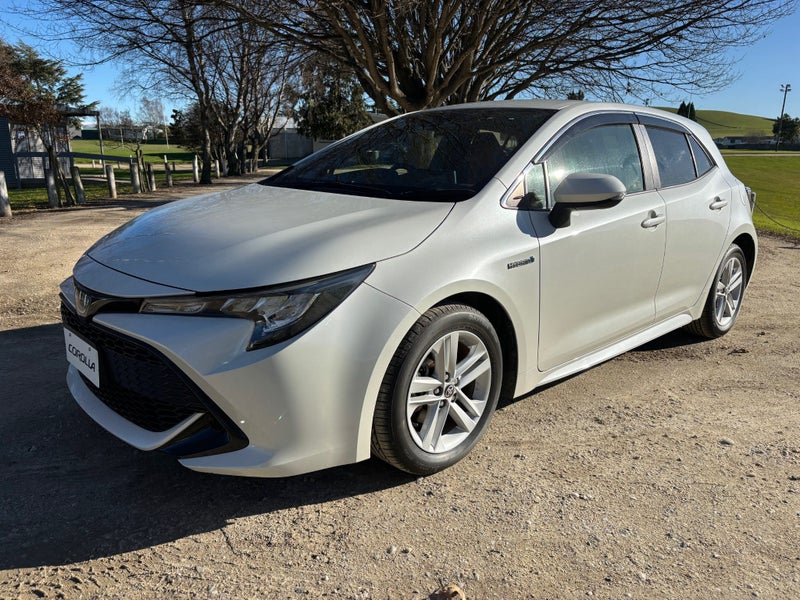 2018 Toyota Corolla Sport image 3
