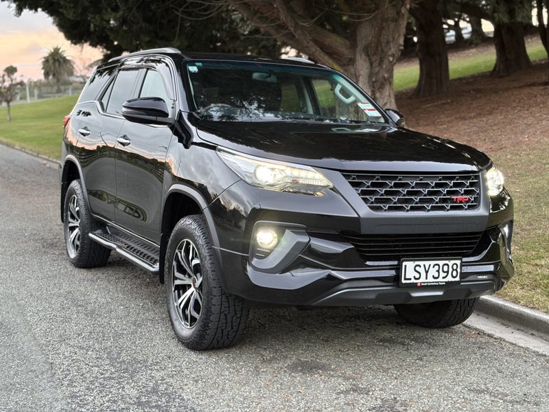 2018 Toyota Fortuner 4WD GXL 2.8DT SUV/5 6AT image 3