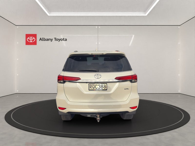 2018 Toyota Fortuner 4WD GXL 2.8DT SUV/5 6AT (G... image 4