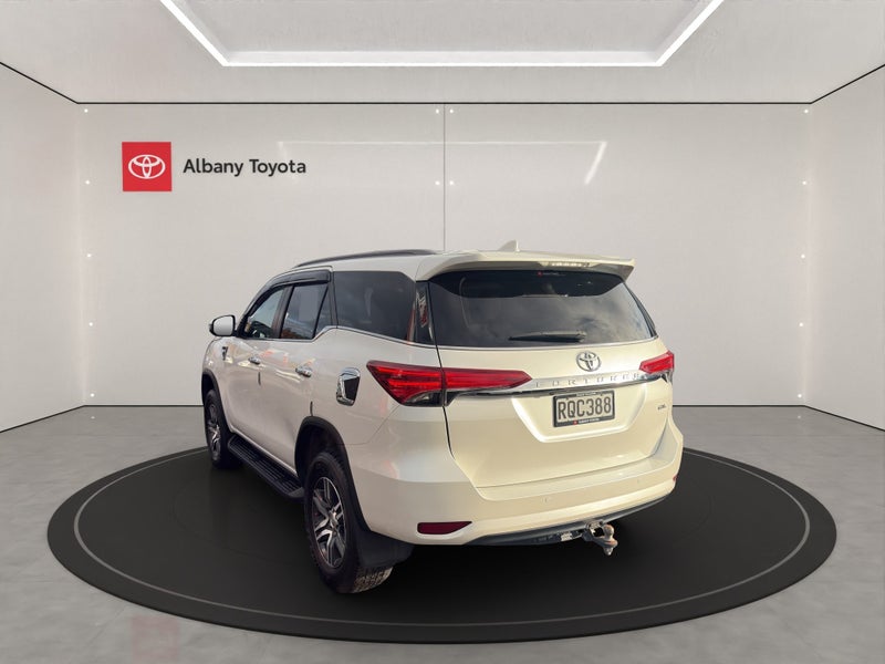 2018 Toyota Fortuner 4WD GXL 2.8DT SUV/5 6AT (G... image 5
