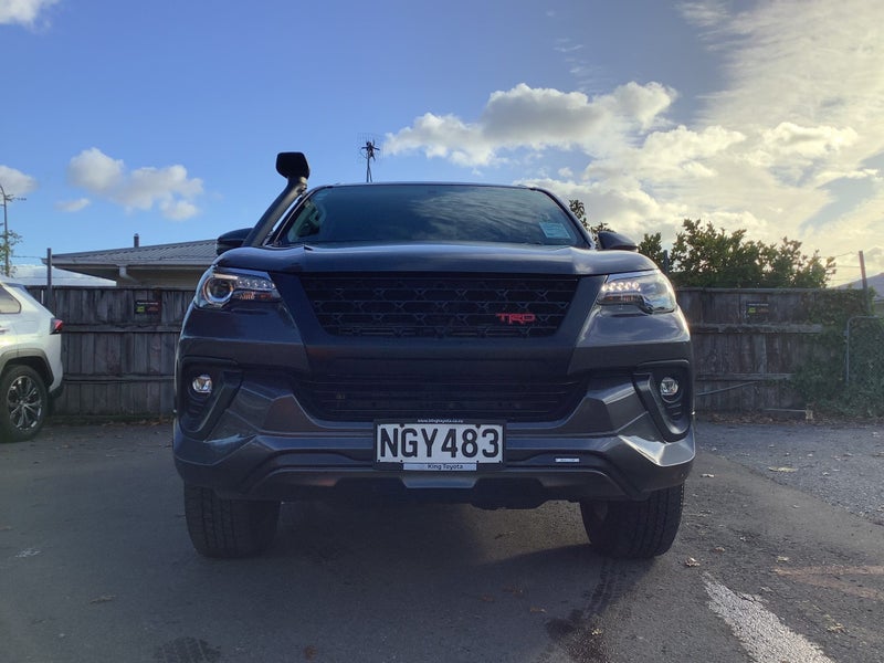 2018 Toyota Fortuner 4WD TRD 2.8DT SUV image 2