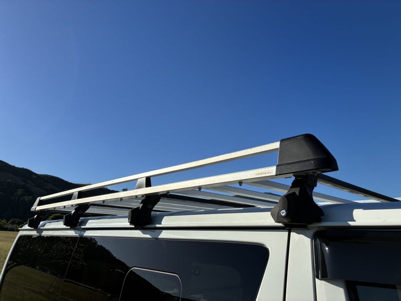 2018 Toyota Hiace 2.8D DX Long GL Package 5 Dr... image 5