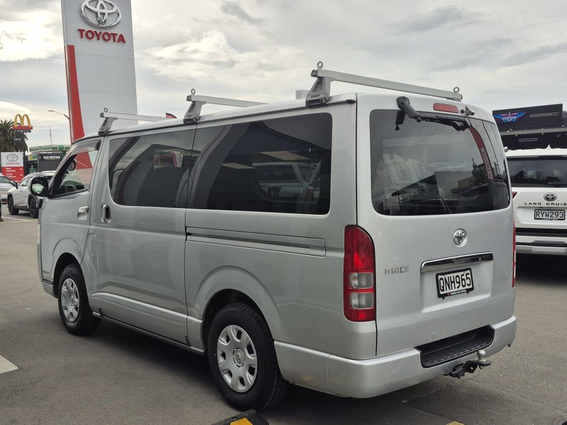 2018 Toyota Hiace ZL 2.8DT 2WD Auto image 5