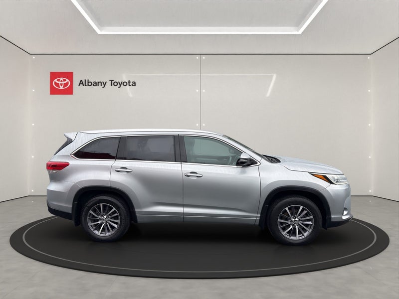 2018 Toyota Highlander GXL 3.5P 8AT AWD SUV/5D/... image 2