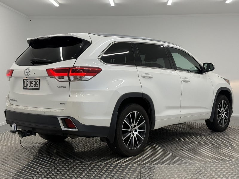 2018 Toyota Highlander Limited 3.5P 4WD image 3