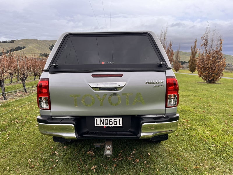 2018 Toyota Hilux 2WD SR5 2.8DT DOUBLE CAB UTE/... image 5