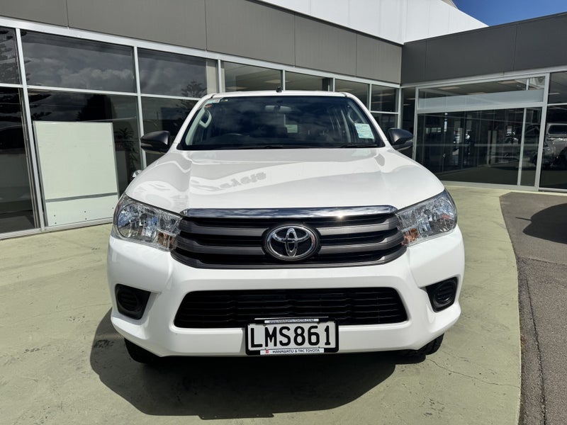 2018 Toyota Hilux 4WD SR 2.8DT Double Cab Autom... image 2