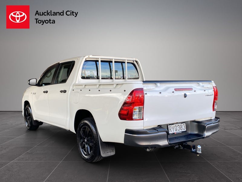 2018 Toyota Hilux S 2.8DT DOUBLE CAB 2WD UTE 5MT image 5