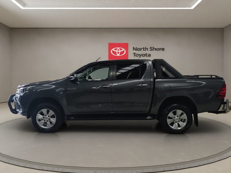 2018 Toyota Hilux SR5 2.8L Diesel Turbo 2WD Ute image 4