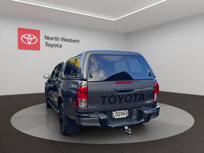 2018 Toyota Hilux SR5 Cruiser 2.8L Diesel Turbo... image 5