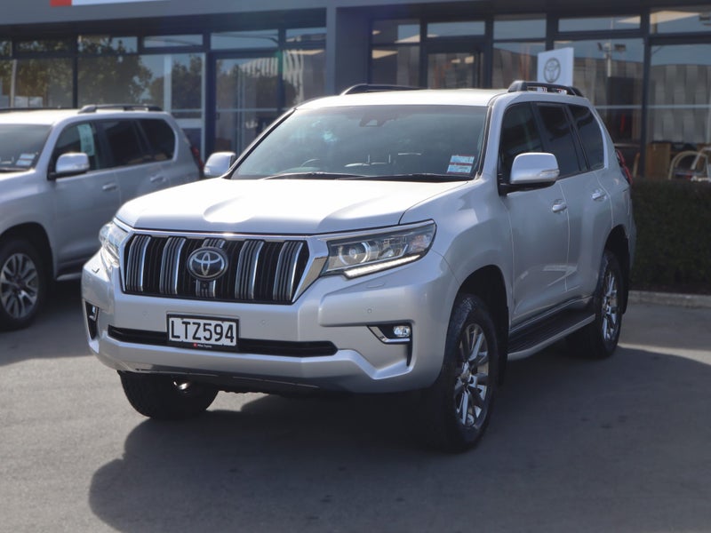 2018 Toyota Land Cruiser Prado VX 4WD/4X4, Leather image 3