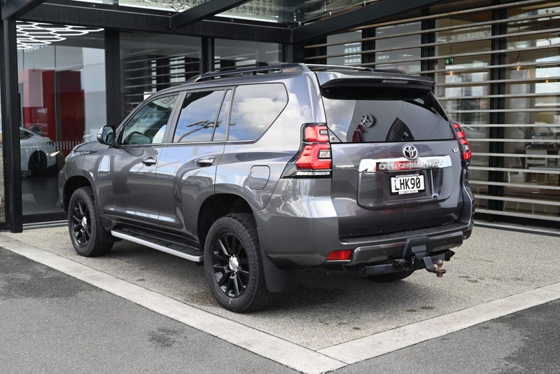 2018 Toyota Land Cruiser VX 2.8 Turbo Diesel 4W... image 2