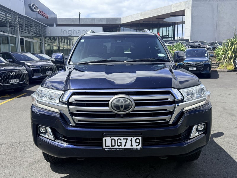 2018 Toyota Land Cruiser VX DIESEL TURBO 4WD image 3