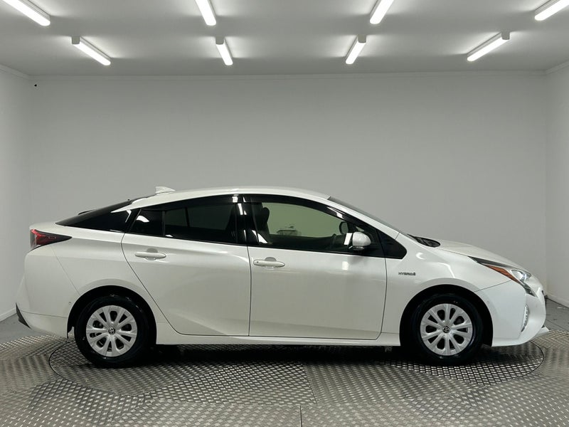2018 Toyota Prius 1.8 Hybrid S image 2