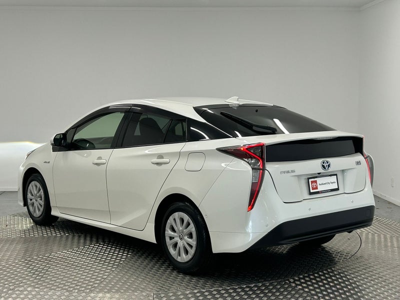 2018 Toyota Prius 1.8 Hybrid S image 5