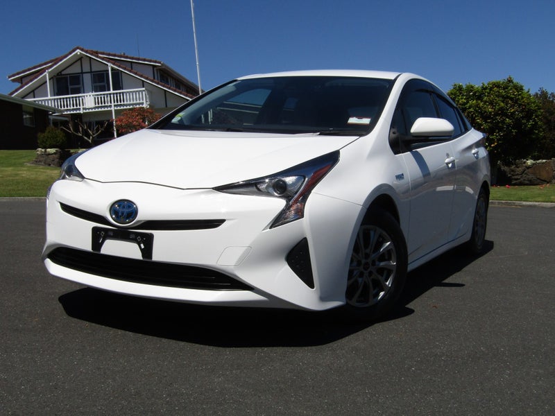 2018 Toyota Prius Hybrid S 1.8 5 Dr Hatch CVT 2WD image 3