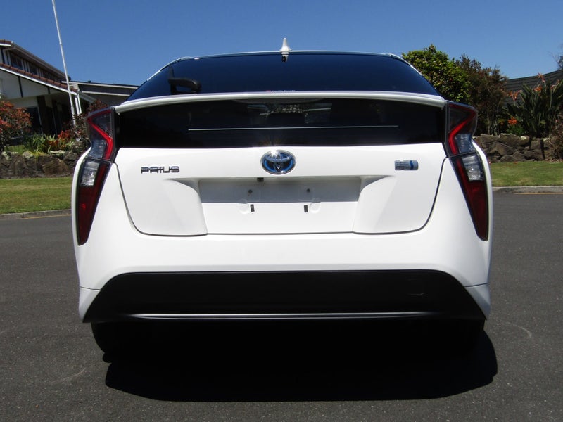 2018 Toyota Prius Hybrid S 1.8 5 Dr Hatch CVT 2WD image 5