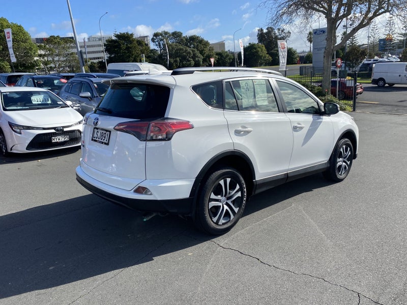 2018 Toyota RAV4 GX 2WD 2.0P SUV/5 CVT image 2
