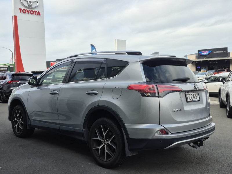 2018 Toyota RAV4 GXL 2.5P AWD Auo image 5