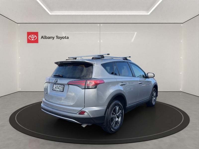 2018 Toyota RAV4 GXL FWD 2.0P SUV/5 CVT (ZSTM-TI3) image 3