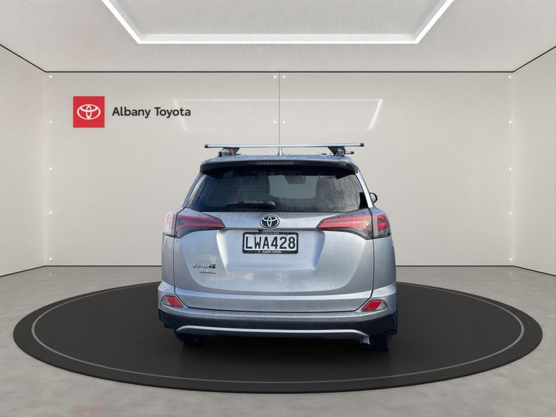 2018 Toyota RAV4 GXL FWD 2.0P SUV/5 CVT (ZSTM-TI3) image 4