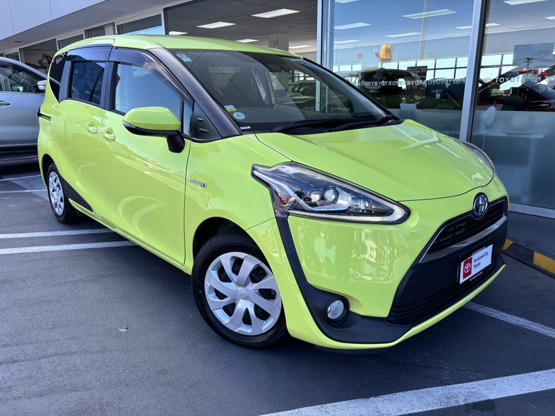 2018 Toyota Sienta 1.5 Hybrid G SPEC 7 SEATER image 1
