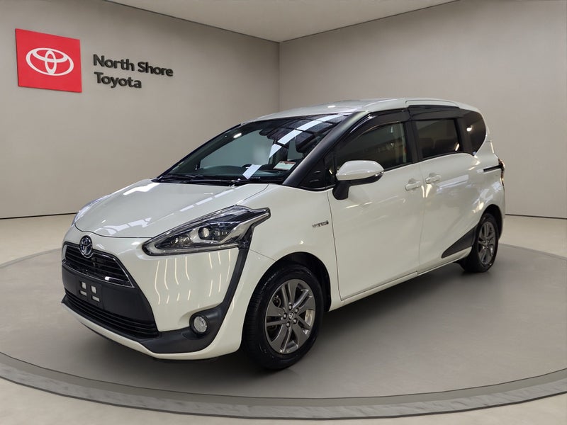 2018 Toyota Sienta 1.5L Hybrid G Cuero 2WD Wagon image 3