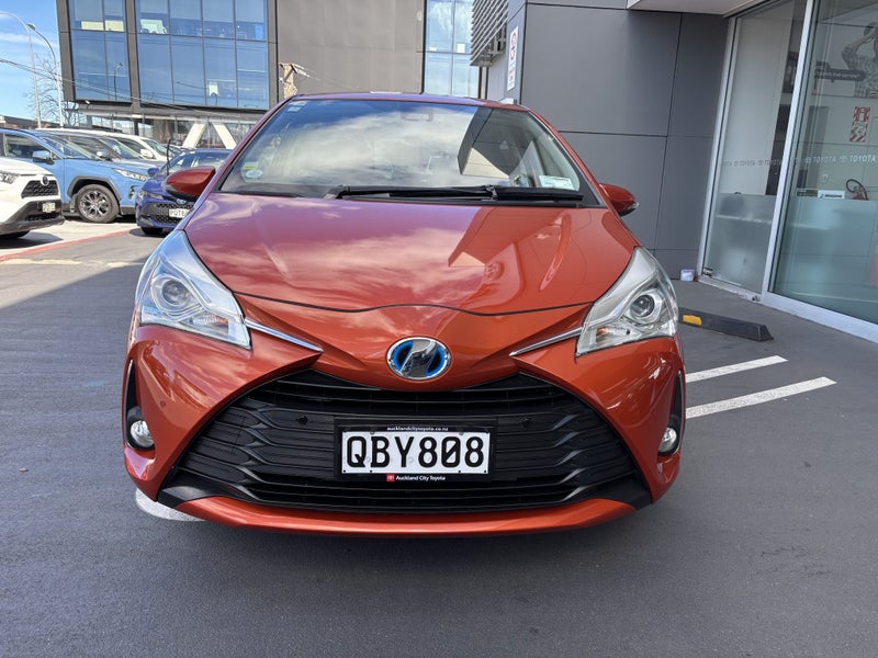 2018 Toyota Vitz 1.5 Hybrid Jewela image 5
