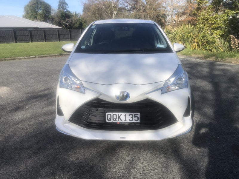 2018 Toyota Vitz 1.5 Hybrid Safety Edition II 5... image 2