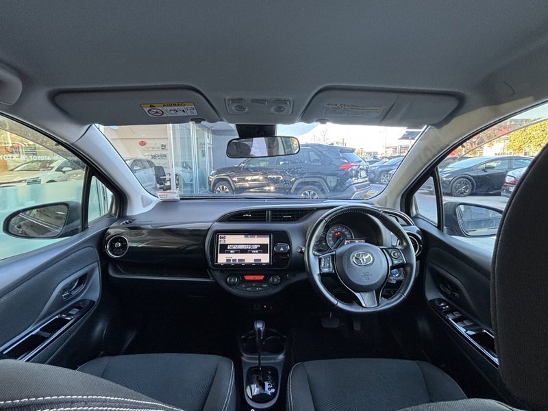 2018 Toyota Vitz 1.5 Hybrid U 5Dr Hatch CVT 2WD... image 2