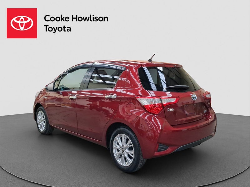2018 Toyota Vitz 1.5L F image 4
