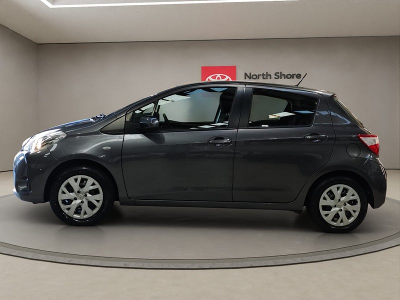2018 Toyota Yaris 1.3L Petrol FWD Hatchback image 4