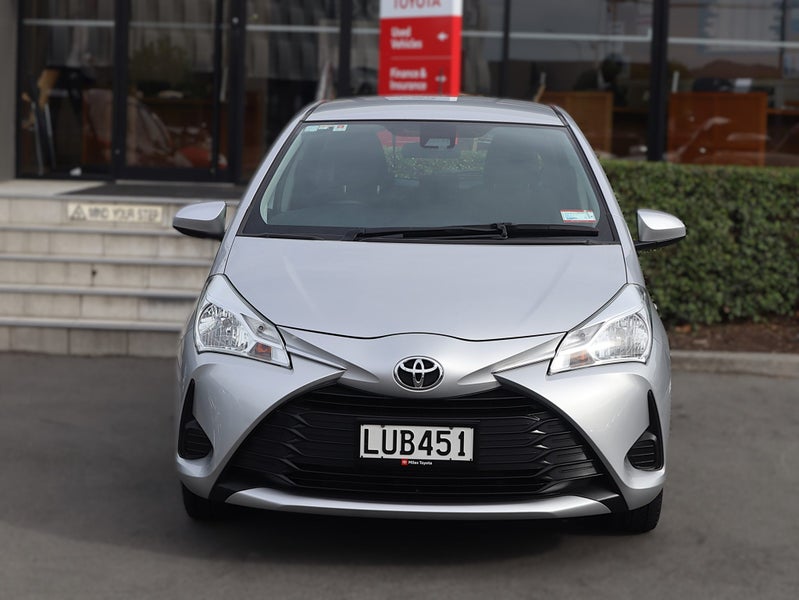 2018 Toyota Yaris GX 1.3L petrol Automatic image 2